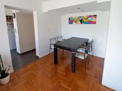 Departamento 4 ambientes con 2 baños