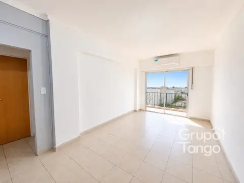 Venta Departamento Tres Ambientes Frente Balcón Apto Crédito