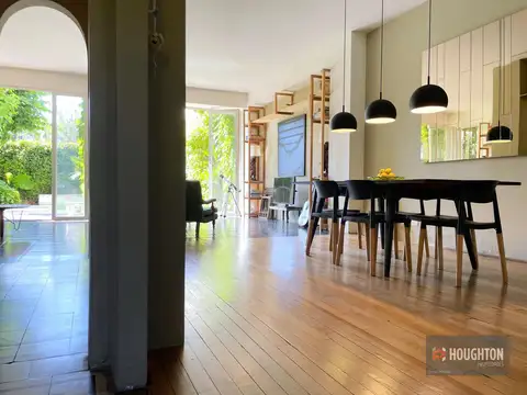 Casa  3 dormitorios más escritorio en Vicente López en Venta y Alquiler