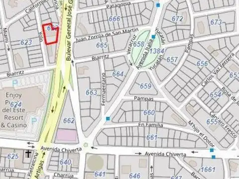 Lote en excelente ubicación sobre Av Boulevard Artigas