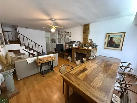 Depto Tipo Casa en Venta de 4 ambientes