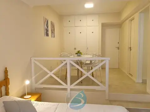 1 ambiente al contrafrente con patio
