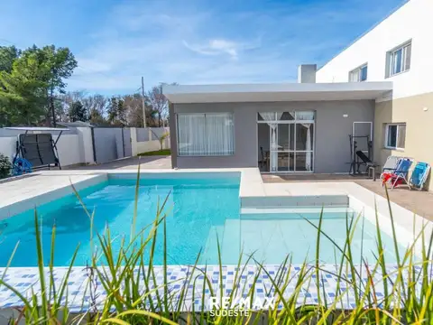 PROPIEDAD UNICA A METROS DEL COMPLEJO DOW CENTER