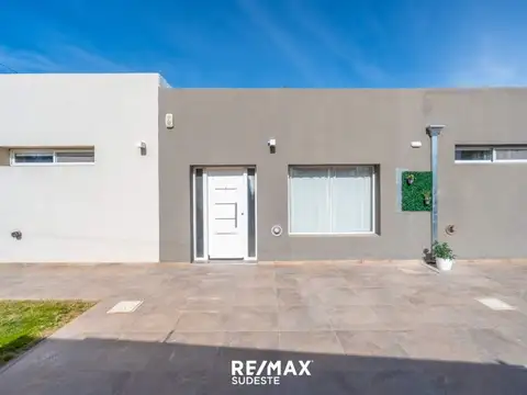 PROPIEDAD UNICA A METROS DEL COMPLEJO DOW CENTER