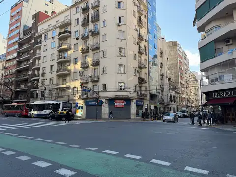Local en Alquiler en Tribunales, $ 7.500.000