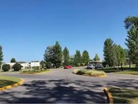 Terreno en Venta en Pilar del Este - Santa Guadalupe, USD 72.000