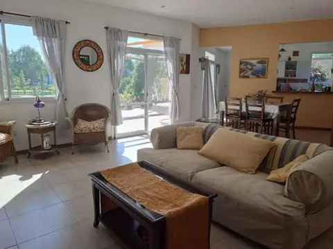 Casa en Venta en Lomas de San Francisco, USD 219.500