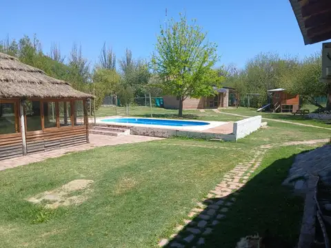 Casa 6 ambientes con 3 baños