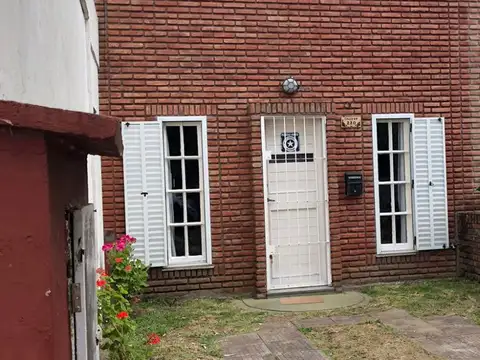 Dúplex al frente de 3 ambientes para 5 personas - Mar Del Tuyu (202003)