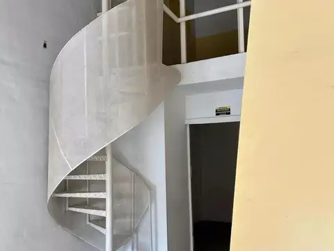 Ituzaingó Norte, Local en paseo de compras LAS CABAÑAS VENTA