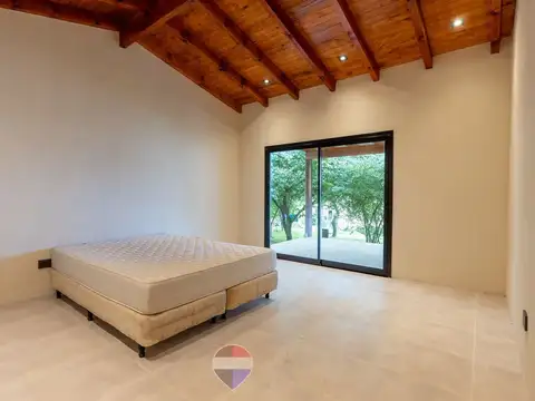 SE VENDE CASA A ESTRENAR EN VILLA GRAL BELGRANO