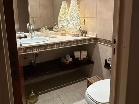 Departamento 4 ambientes con 2 baños