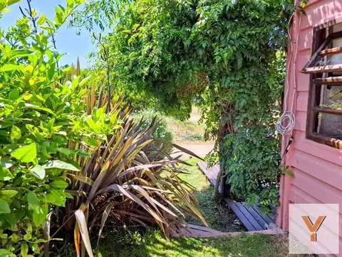 Casa en venta - 2 Dormitorios 1 Baño - 190mts2 - Nueva Atlantis
