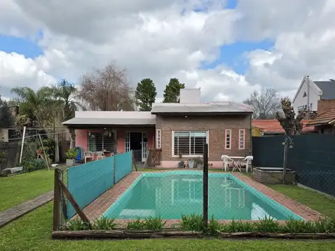 Casa en Funes