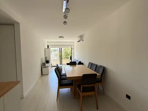 Departamento 4 ambientes con 2 baños