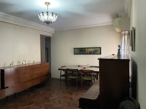 Departamento en Venta en Versalles, USD 74.000