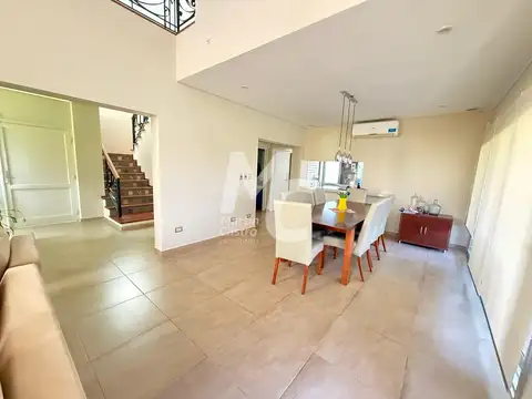 Casa en Alquiler 12 años