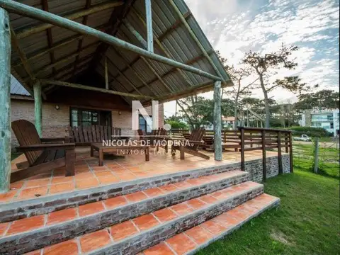 Casa en Alquiler Temporal en Montoya, USD 8.500