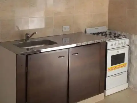 Depto Tipo Casa en Alquiler de 2 ambientes