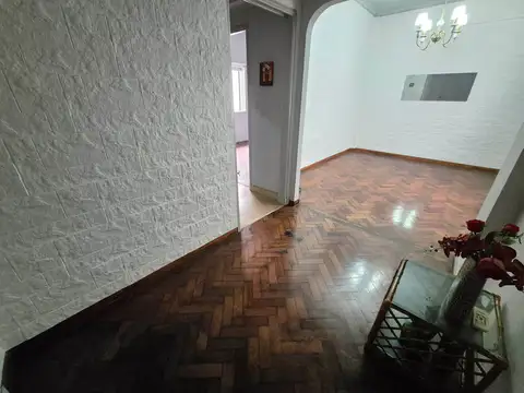 Depto Tipo Casa 2 ambientes con 1 baño