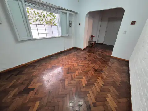 PH venta 2 amb Planta baja c/patio. 60 m² totales.