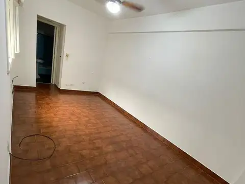 Depto Tipo Casa en Alquiler de 1 dormitorio