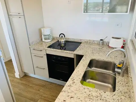 Departamento en Alquiler con 1 cocheras