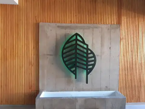 Local en Venta en Ciudad De Tigre, USD 185.000