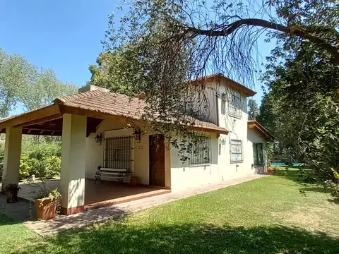 Casa en Venta en Parque Exaltacion, USD 130.000