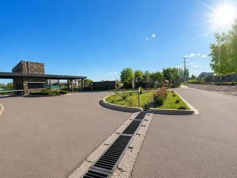 Casa Monoambiente con 2 baños
