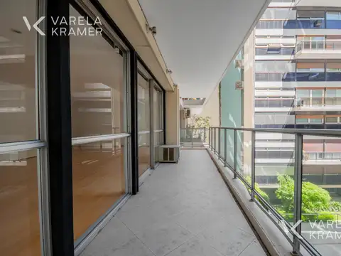 Departamento 4 ambientes con 3 baños