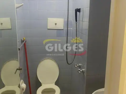 Oficina en Alquiler en Ramos Mejía, $ 300.000