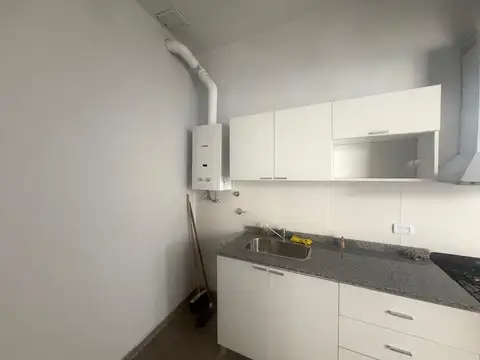 Depto Tipo Casa en Alquiler 60 años