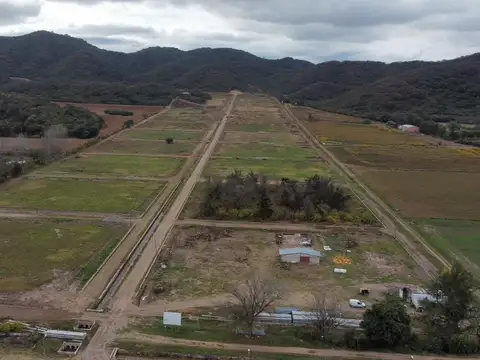 Terreno en Venta 25  mts Frente
