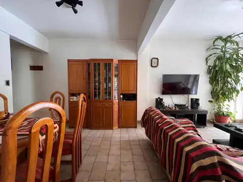 Departamento en Venta en Flores, USD 129.000