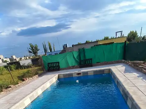 Casa 3 ambientes con 2 baños