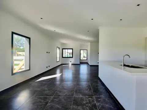 Casa en Venta en Presidente Derqui, USD 199.990