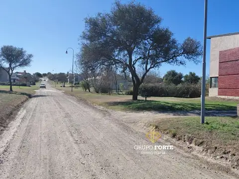 Terreno en Venta 50  mts Fondo