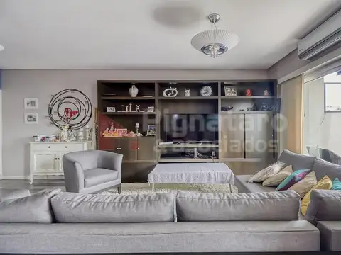 Departamento 6 ambientes con 4 baños
