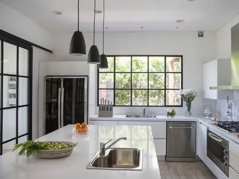 Casa en Alquiler Temporal de 4 dormitorios