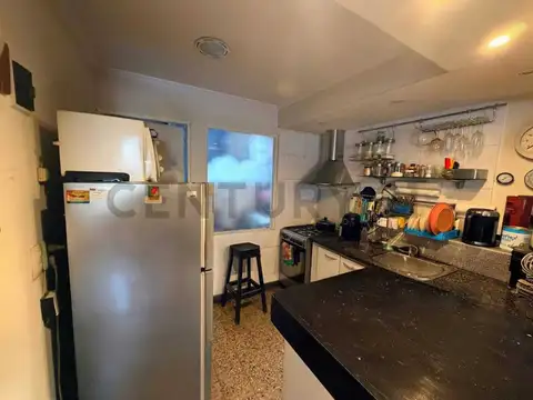 Departamento 8 ambientes con 1 baño