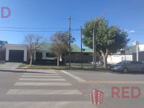 Vende Casa 3 dormitorios zona Paseo Costero-Neuquén