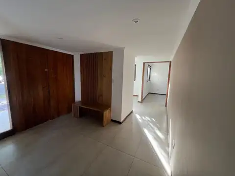 Casa en Alquiler en Mendoza, USD 2.100