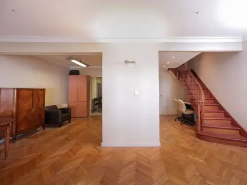 Departamento 4 ambientes + dependencia, en venta, Recoleta