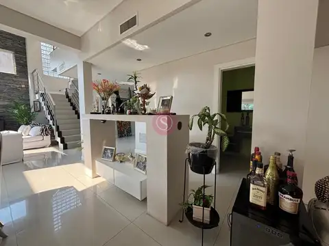Casa en Alquiler Temporal de 6 dormitorios