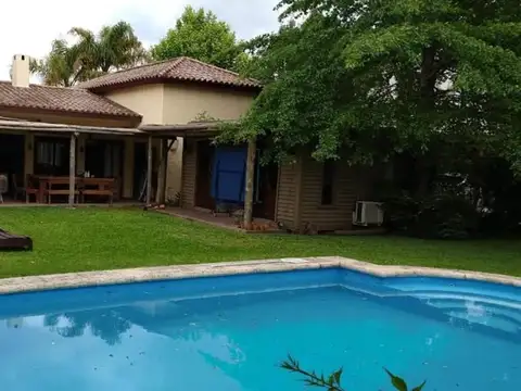 Galapagos, Golf Club Corona 2542 2500