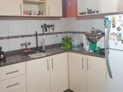 Depto Tipo Casa 2 ambientes con 1 baño