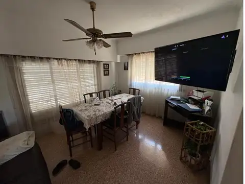Depto Tipo Casa en Venta de 3 ambientes