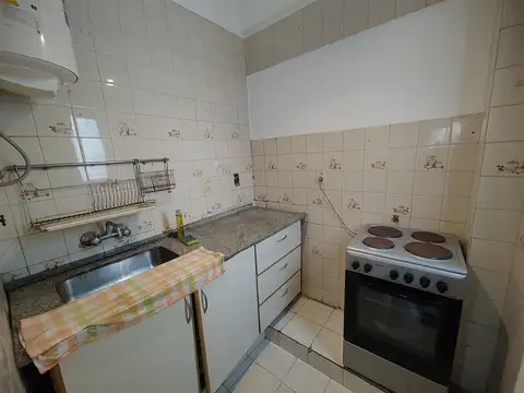 Departamento 3 ambientes con 1 baño