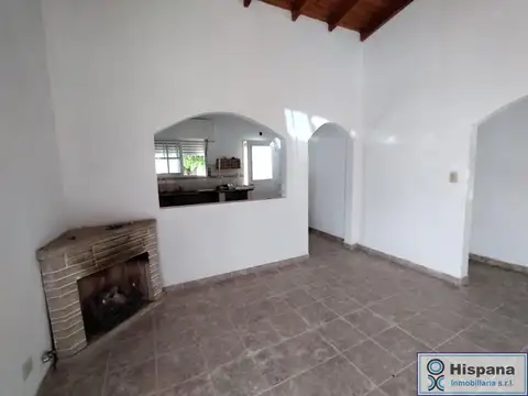 Las Acacias 3600